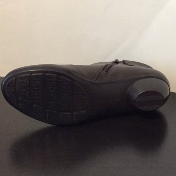 Naturalizer Haley Leather Oxford Zippered Ankle Boot 9.5 Dark Brown 2" Heels - Picture 10 of 11